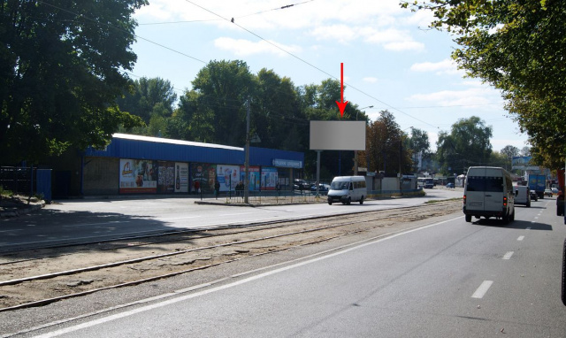 Щит 6x3,  001Б,просп. І. Мазепи (Петровського), 51Д, поряд з АТБ,у бік виїзду з міста