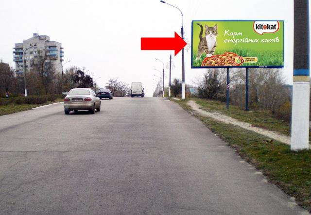 Щит 6x3,  дз61А,просп. Перемоги (на узбіччі дороги), рух в напрямку кінотеатру Мир