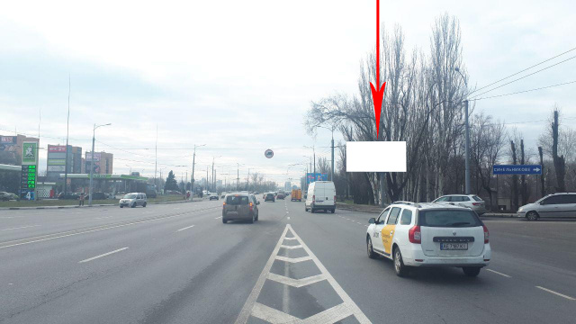 Беклайт 6x3,  t069A,просп. Слобожанський, виїзд на центральний міст, рух на Правий берег
