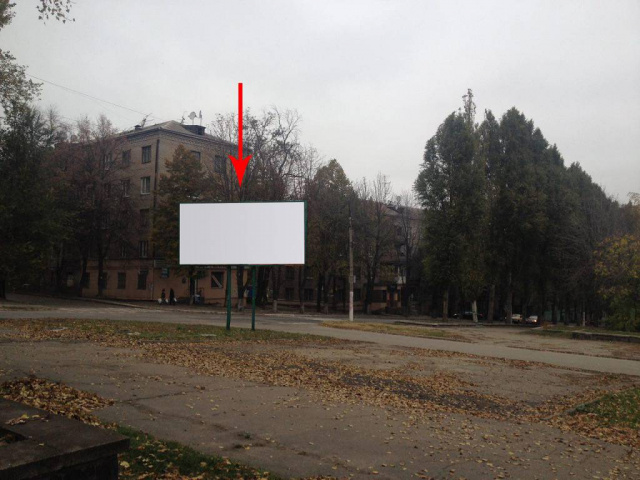 Щит 6x3,  дз69Б,спуск-підйом на перехресті просп. Свободи та вул. Мира
