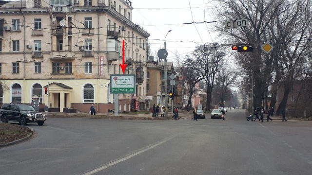 Беклайт 3.14x2.32,  s159A2,вул. Макарова - вул. Криворізька, рух у бік вул. Робоча