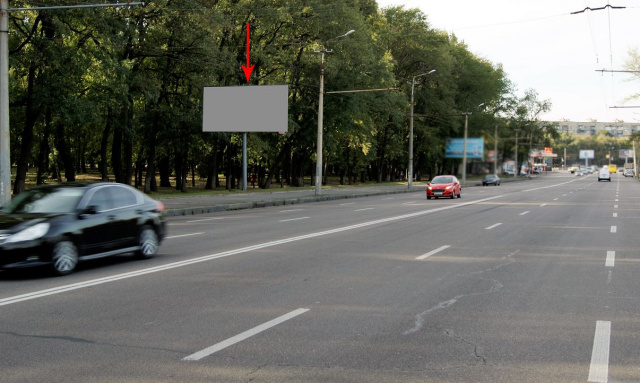 Щит 6x3,  071Б,вул. Запорізьке шосе - парк 40-річчя визволення Дніпропетровщини, спорткомплекс Трудові Резерви, до ТРЦ ДАФІ