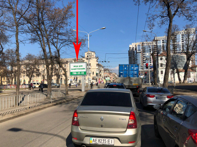 Беклайт 3.14x2.32,  t149B,просп. Пушкіна, 16 - вул. Шмідта, на світлофорі, рух в сторону Центрального ринку "Озерка"