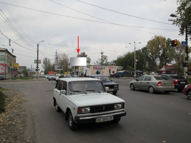 Щит 6x3,  120А,вул. Павлова - вул Ак. Белюбського (Краснозаводська), біля світлофору, рух до набережної Заводської