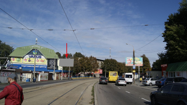 Щит 6x3,  s165Б,просп. І. Мазепи (Петровського), 58, біля ТЦ КИЇВСЬКИЙ, напрям в центр
