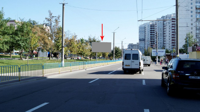 Щит 6x3,  s096А,просп. Миру, 33, в центр