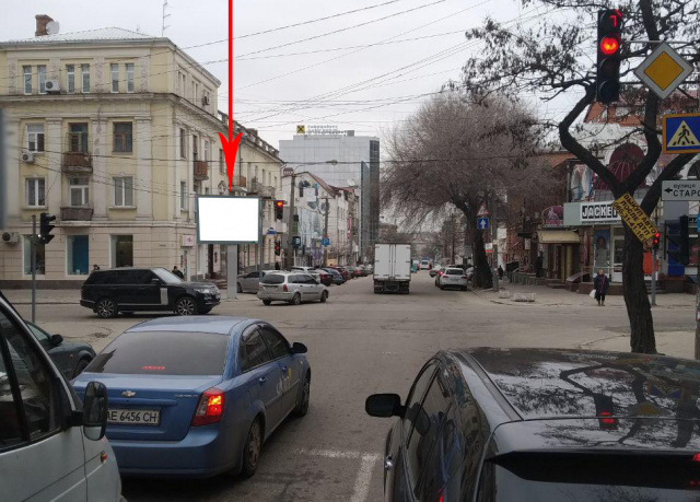 Скролл 3.14x2.32,  s211А2,вул. С. Стрільців (Артема) - вул. Старокозацька (Комсомольська), в напрямку до просп. Д.Яворницького, біля світлофора