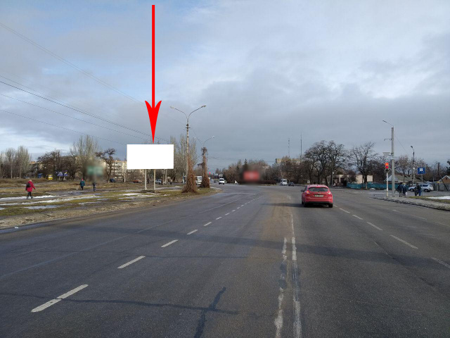 Щит 6x3,  Нп14Б,вул.Першотравнева - вул.Патріотів України, навпроти АЗС, напрямок руху до старої частини міста, районної лікарні, виїзду з міста