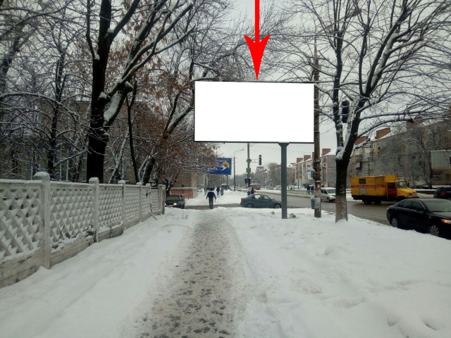 Щит 6x3,  t101B,просп. Богдана Хмельницького (Героїв Сталінграда) - вул. Леоніда Стромцова (Вакуленчука), біля світлофора
