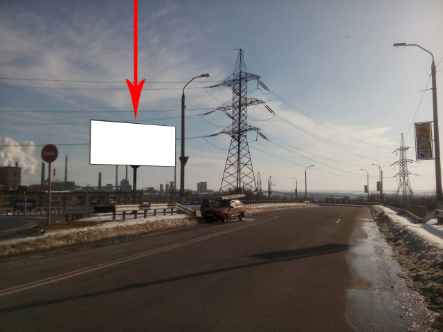 Щит 6x3,  дз34Б,авторозв'язка вул. Січеславський шлях - вул. Дорожня - пр. Ювілейний (на розділовій смузі шляхопроводу), напрямок до виїзду з міста