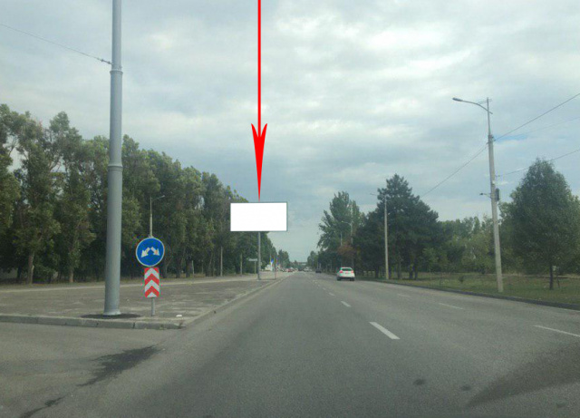 Щит 6x3,  s173А2,вул. Маршала Малиновського, в районі буд. № 64 К, на розділовій смузі, рух у бік Мерефо-херсонського мосту