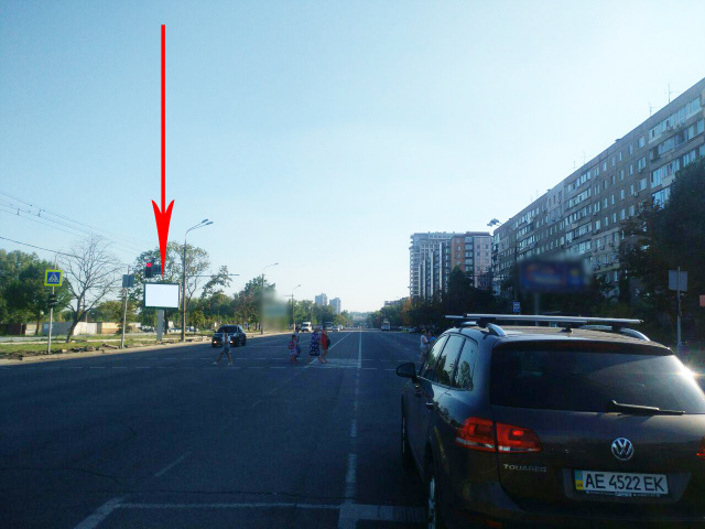 Беклайт 3.14x2.32,  t064B,вул. Набережна Перемоги, навпроти буд. №58, на світлофорі, рух у бік вул. Космічна