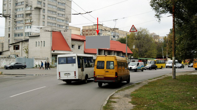 Щит 6x3,  054Б,вул. Тополина, 1 (перехрестя з вул. Панікахи), поруч СІЛЬПО