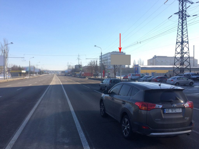 Щит 6x3,  s167А,вул. Набережна Заводська (меблі Прогрес), напрям в центр