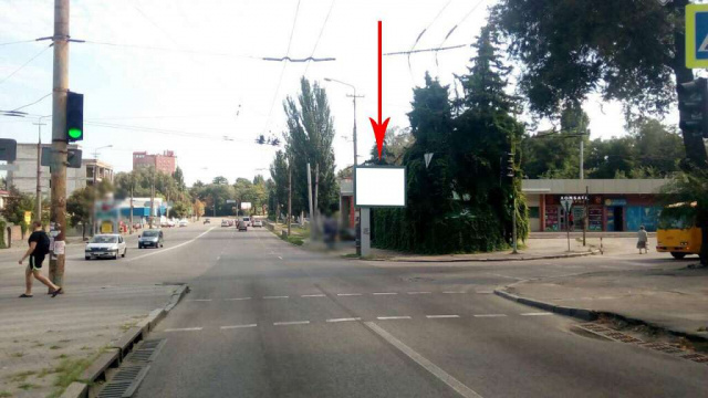 Беклайт 3.14x2.32,  t017A,просп. Гагаріна - вул. Лазаряна, біля світлофора, рух до центру