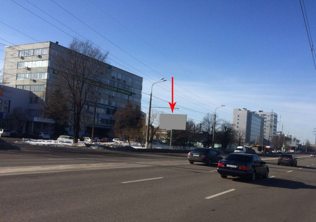Щит 6x3,  100Б,вул. Набережна Заводська Річпорт, меб.комбінат, рух в бік Червонго Каменя