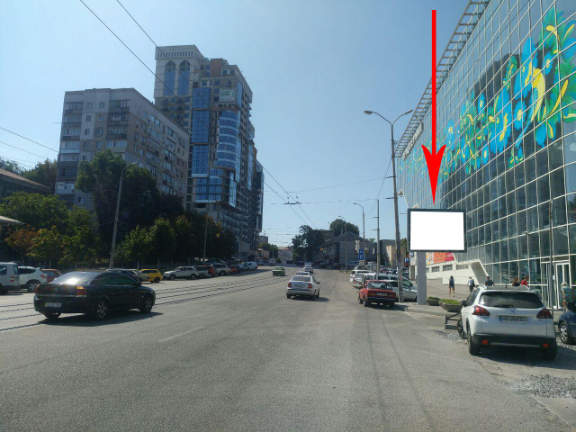 Беклайт 3.14x2.32,  t007A,вул. Шмідта, біля входу у ТРЦ "Приозерний"