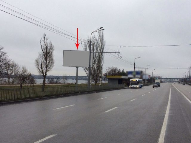 Щит 6x3,  017Б,вул. Набережна Заводська, 9Б (через дорогу від МК "Меблі Прогрес" в центр на світлофорі)