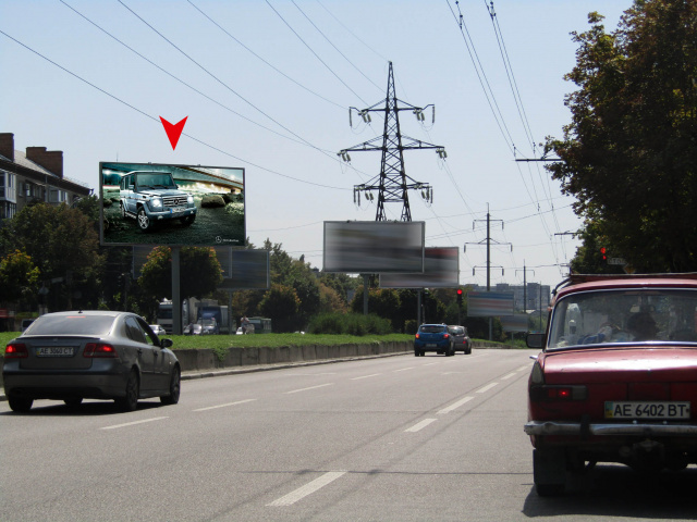 Щит 6x3,  m002A,просп. О.Поля, 80, рух вгору (РОЗМІР РЕКЛАМНОЇ ПЛОЩИНИ 5,9Х2,9)