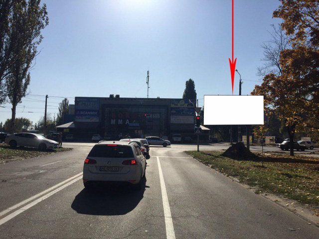 Щит 6x3,  s119A,просп. П. Калнишевського (Косіора) - вул. Б. Хмельницького, на світлофорі