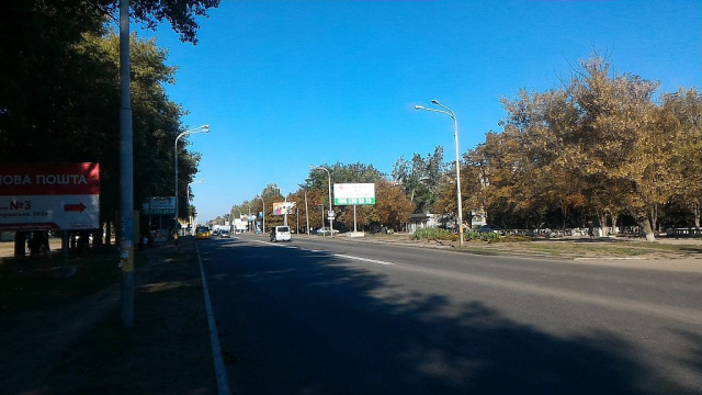Щит 6x3,  Пв16А,вул. Дніпровська, в районі буд. №551, біля світлофора