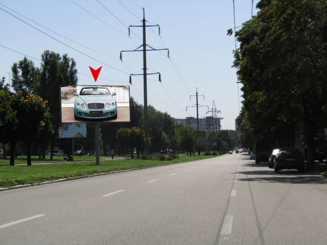 Щит 6x3,  m004A,просп. О.Поля, 96, рух вгору (РОЗМІР РЕКЛАМНОЇ ПЛОЩИНИ 5,9Х2,9)