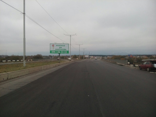 Щит 6x3, дз41А1,мостовий перехід через р. Дніпро (на розділовій смузі)(7) рух з лівого на правий берег Щит 6x3, дз41А1,мостовий перехід через р. Дніпро (на розділовій смузі)(7) рух з лівого на правий берег