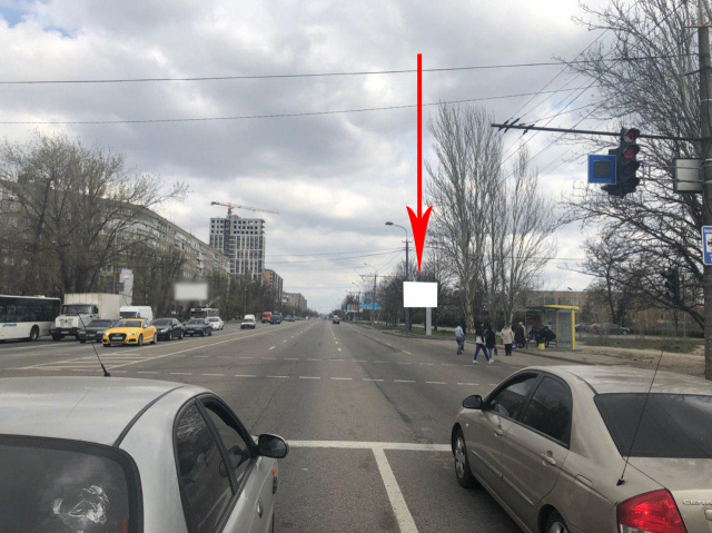 Скролл 3.14x2.32,  t142A2,вул. Набережна Перемоги навпроти буд. № 82 Б, на світлофорі