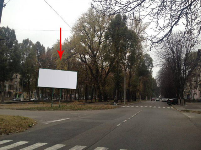 Щит 6x3,  дз69А,спуск-підйом на перехресті просп. Свободи та вул. Мира