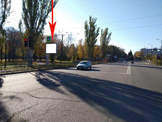 Беклайт 3.14x2.32,  t018B,просп. Гагаріна, поворот до ТРЦ "Материк", біля світлофора