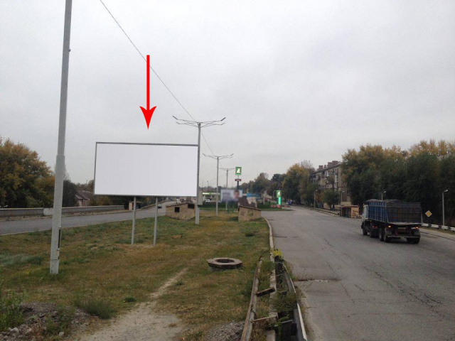 Щит 6x3,  дз77А1,мостовий перехід через р. Дніпро (на розділовій смузі)(10), на правий берег