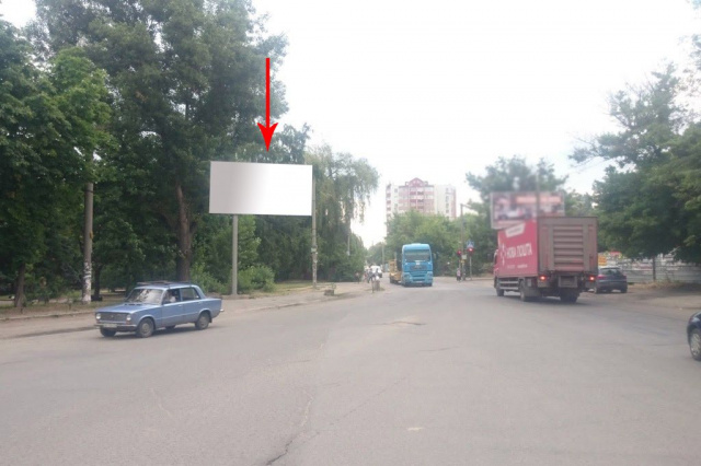 Щит 6x3, 055Б,вул. Любарського (Білостоцького), 19, при заїзді на віадук на просп. Слобожанський (Газ. "Правда") Щит 6x3, 055Б,вул. Любарського (Білостоцького), 19, при заїзді на віадук на просп. Слобожанський (Газ. "Правда")
