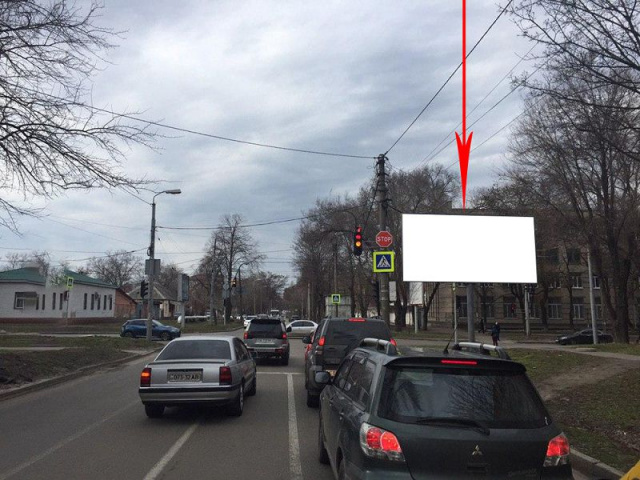 Щит 6x3,  121A,вул. Володимира Антоновича - вул. Шмідта, на світлофорі