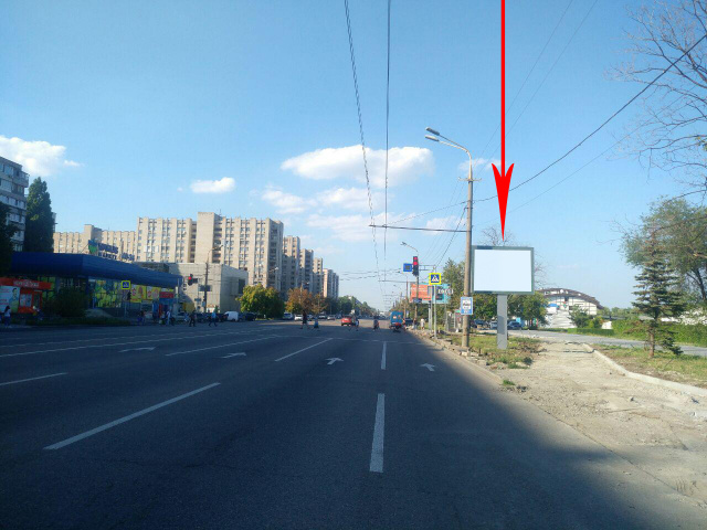 Беклайт 3.14x2.32,  t064A,вул. Набережна Перемоги, навпроти буд. №58, на світлофорі