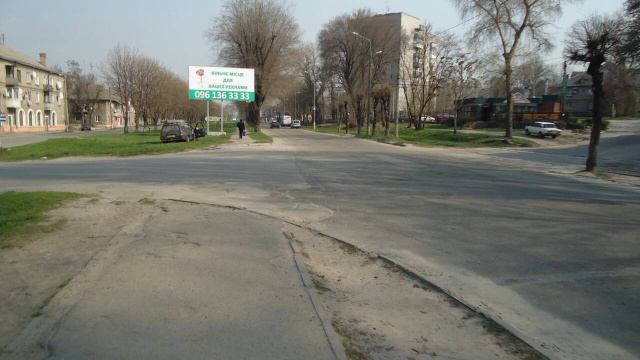 Щит 6x3,  дз09А,просп. Аношкіна, біля СТО 4х4, напрямок з центру