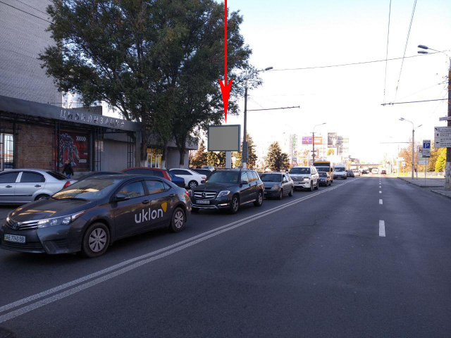 Беклайт 3.14x2.32,  t037B,вул. Січеславська Набережна - вул. Павла Нірінберга, 2, напрямок до Нового мосту, біля світлофора