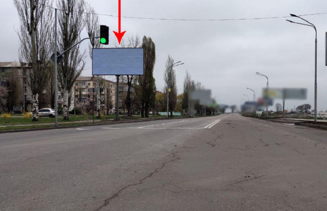Щит 6x3,  Пв09Б,вул. Дніпровська, в районі б.123, біля світлофора