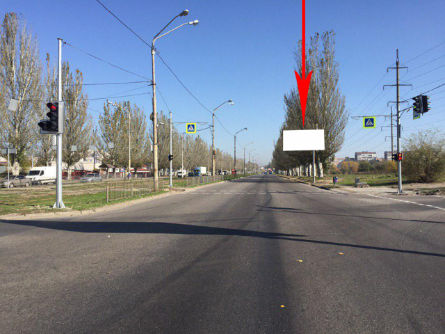 Щит 6x3,  s133A,Донецьке шосе - вул. Петрозаводська, на світлофорі, рух в напрямку ТРЦ КАРАВАН
