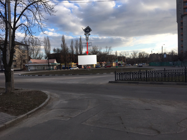 Щит 6x3,  Нп29А,на перехресті пр.Трубників та вул. І.Богуна  (біля ЦУМу)_Арх