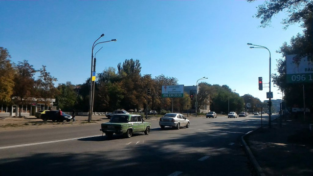 Щит 6x3,  Пв16Б,вул. Дніпровська, в районі буд. №551, біля світлофора
