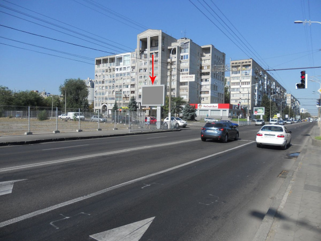 Скролл 3.14x2.32, s046Б7,вул. Січеславська Набережна (Наб. В.І. Леніна) - вул. Ливарна, біля світлофора, в сторону Нового мосту Скролл 3.14x2.32, s046Б7,вул. Січеславська Набережна (Наб. В.І. Леніна) - вул. Ливарна, біля світлофора, в сторону Нового мосту
