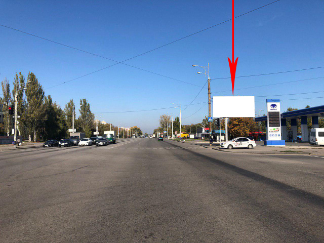 Призма 6x3,  t219A2,просп. Слобожанський (Газети Правда) - вул. Магдалинівська, рух до виїзду з міста, на світлофорі