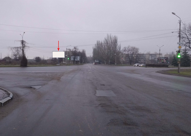 Щит 6x3,  Нп36B,на перехресті вул. Першотравневої та вул. Патріотів України