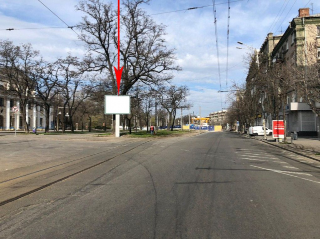 Беклайт 3.14x2.32,  023A,просп. Дмитра Яворницького, в районі буд. 78, рух в напрямку вокзалу