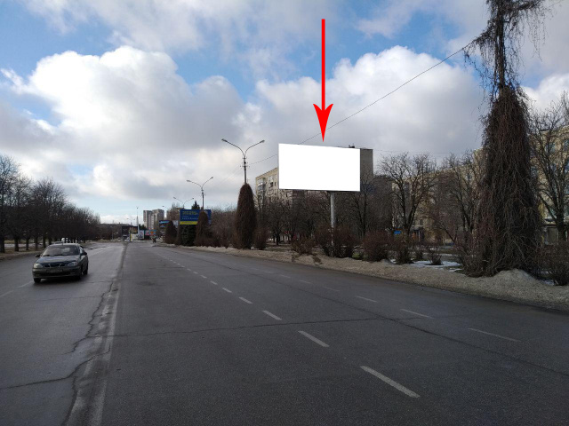 Щит 6x3,  Нп18А,вул.Першотравнева, навпроти буд. №173, напрямок руху до цетральної частини міста