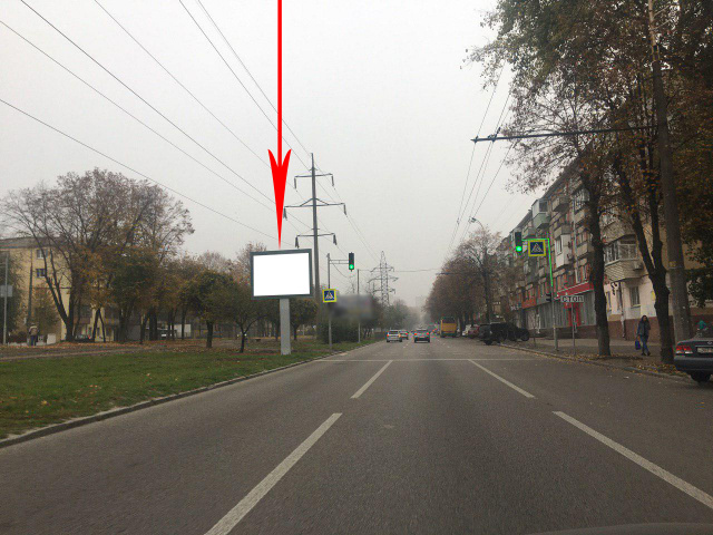 Беклайт 3.14x2.32,  t207A,просп. Олександра Поля, навпроти буд. №100, на світлофорі, рух з центру