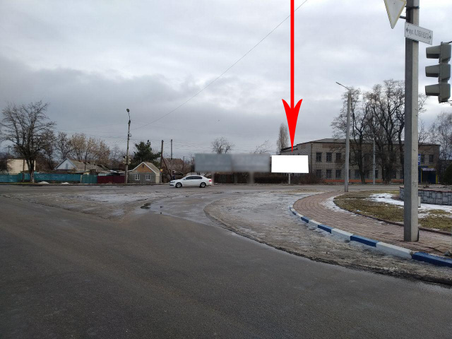 Щит 6x3,  Нп11А,вул.Першотравнева - вул.Патріотів України (3), напрямок руху до старої частини міста, районної лікарні, виїзду з міста