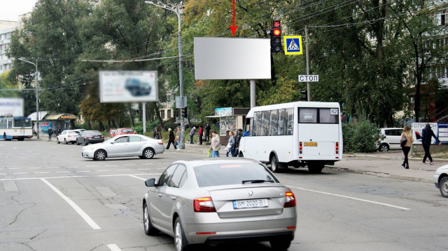 Щит 6x3,  s139А,просп. Героїв, 12 навпроти ТЦ "Кодак", біля світлофора