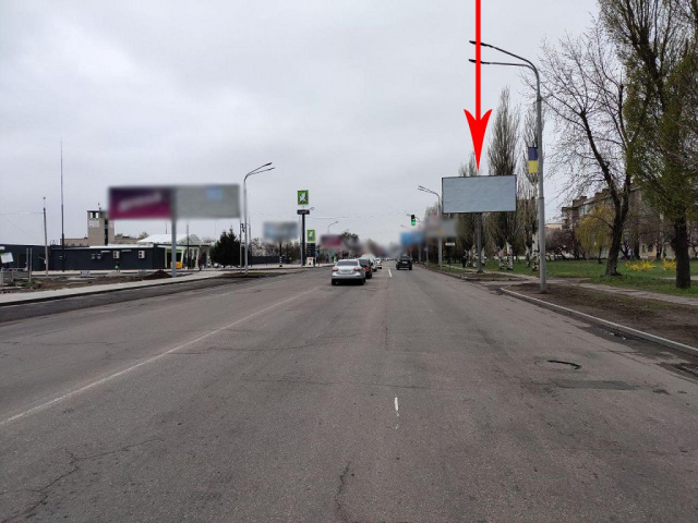 Щит 6x3,  Пв09А,вул. Дніпровська, в районі б.123, біля світлофора