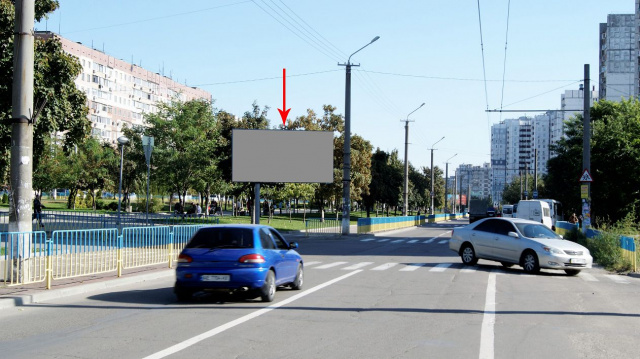 Щит 6x3,  s094А,пров. Вільний - просп. Миру (біля маг. Варус), до центру